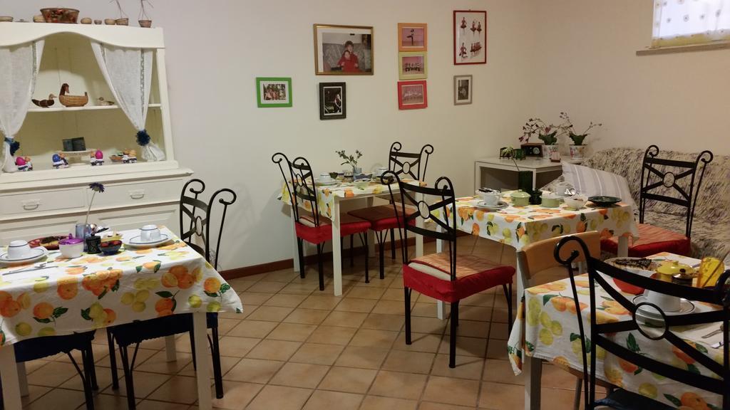 A Due Passi Dal Mare B&B Numana Extérieur photo
