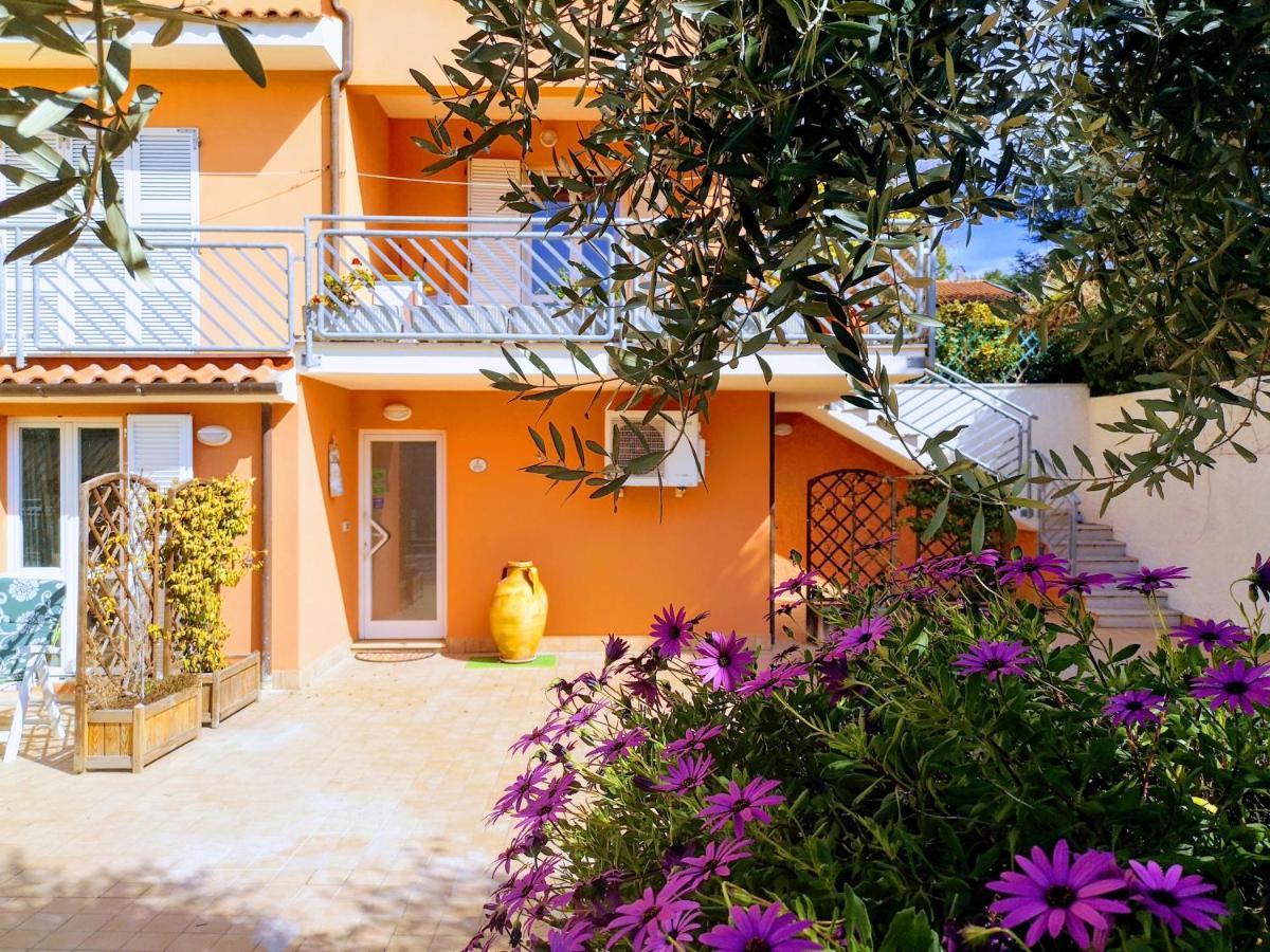 A Due Passi Dal Mare B&B Numana Extérieur photo