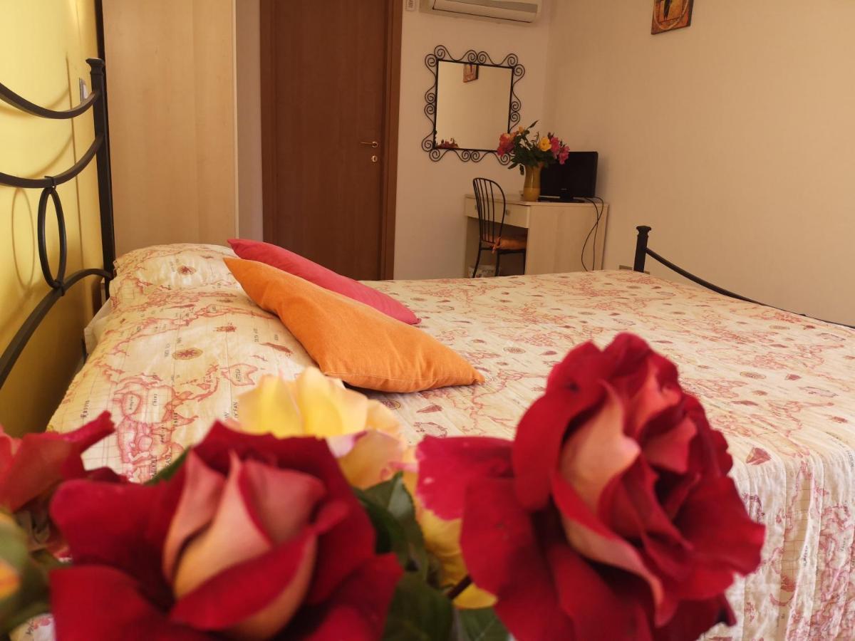 A Due Passi Dal Mare B&B Numana Extérieur photo