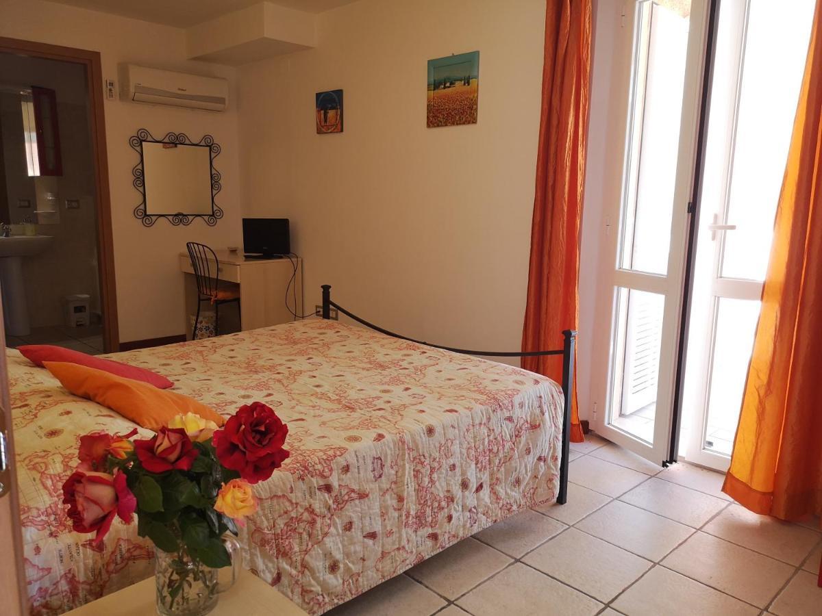 A Due Passi Dal Mare B&B Numana Extérieur photo